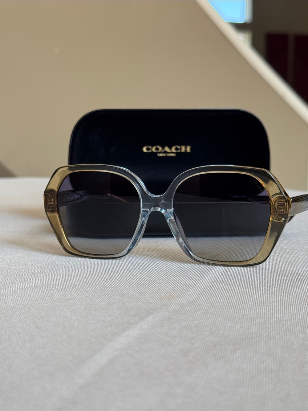 Coach Two-Tone Brown to Gray Ombre Logo-Trim Sunglasses - Picture 3 of 3